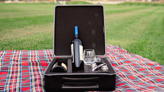 Luxe WinePak with Accessory Kit